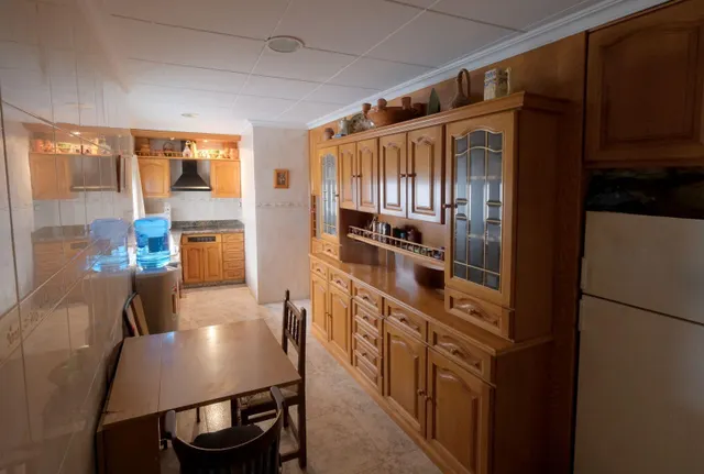 Amplia vivienda de 4 dormitorios — 9