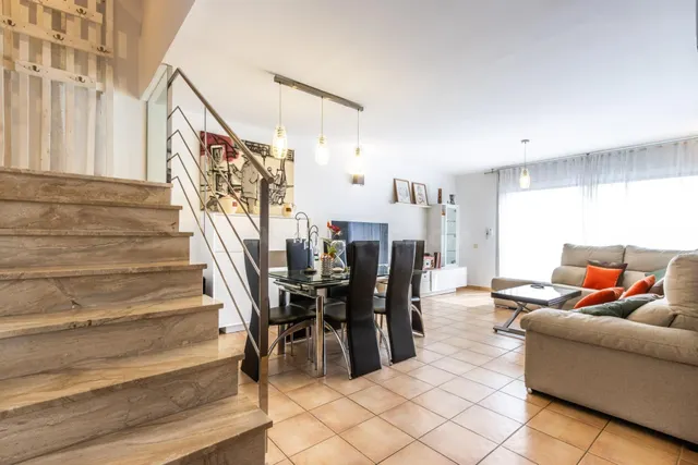 CASA PAREADA JUNTO AL BOSQUE DE PEDRASANTA — 4