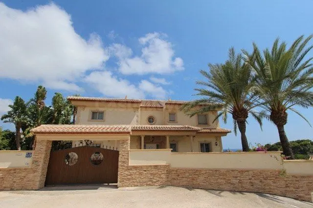 Villa 4 habitaciones 635m² en venta - Benissa pueblo