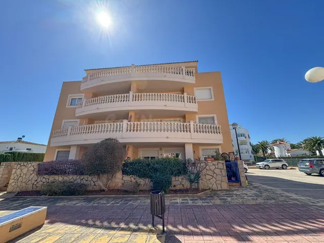 COQUETO APARTAMENTO EN VENTA EN LAS MARINAS DE DENIA - foto 2
