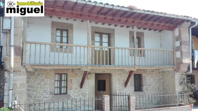 Se vende gran casa de piedra con cuadra anexa en Herrerías — 6