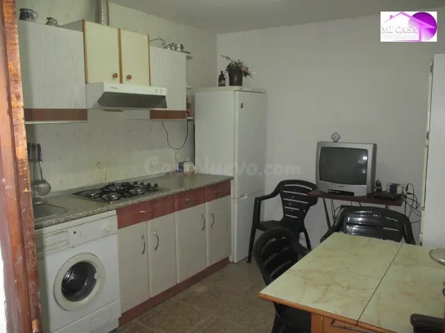 SE VENDE CASA DE PUEBLO DE 5 habitaciones EN ATECA - foto 5