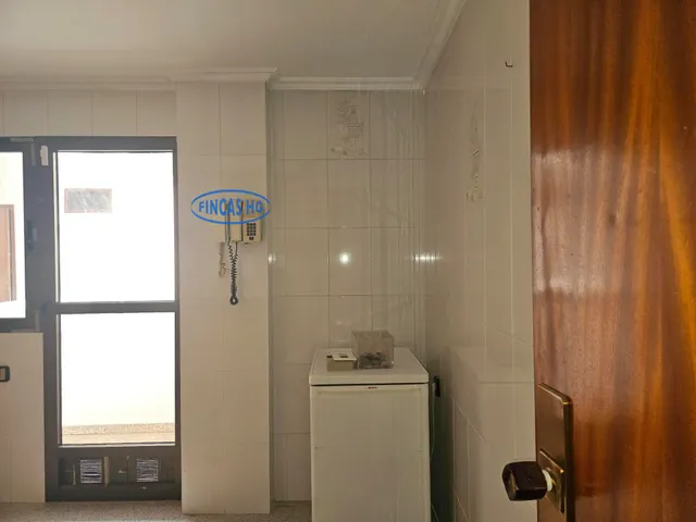 Amplia vivienda de 159 m2 con cinco dormitorios – Los Ángeles / límite San Blas — 6