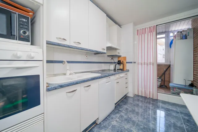 Piso 3 habitaciones 127m² en venta - Casco Antiguo — 8
