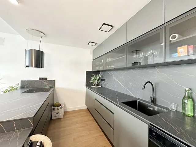 Espectacular vivienda de diseño con piscina privada — 9