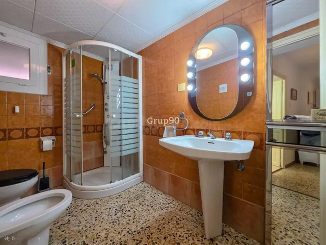 Espectacular casa de 567 m2 con infinitas posibilidades en Almenar — 7
