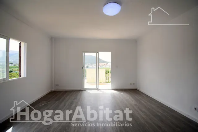 ÁTICO REFORMADO CON TERRAZA Y VISTAS DESPEJADAS AL MONTGÓ — 13