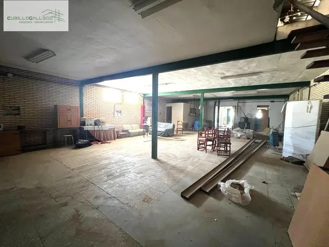 CASA EN EL CENTRO DE GERENA DE 320M2. - foto 2