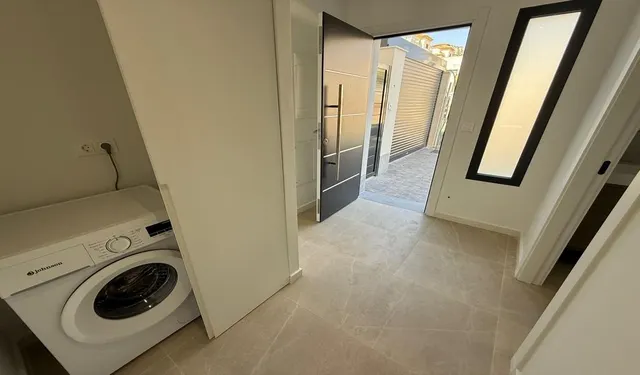 ALTO STANDING - GRAN LUJO - Villa Pareada con PISCINA PRIVADA, y ASCENSOR PRIVADO — 19