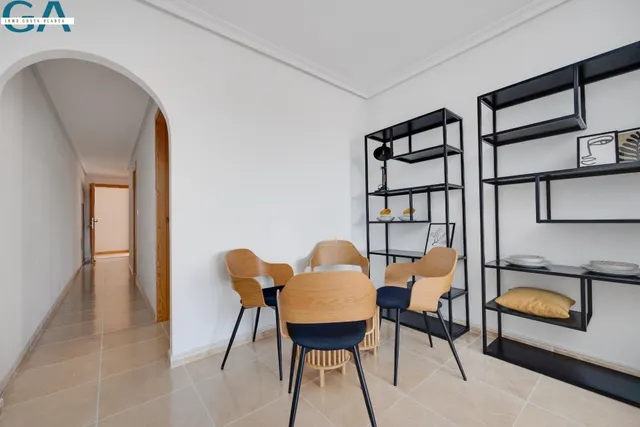 Apartamentos renovados en el centro de San Fulgencio — 12
