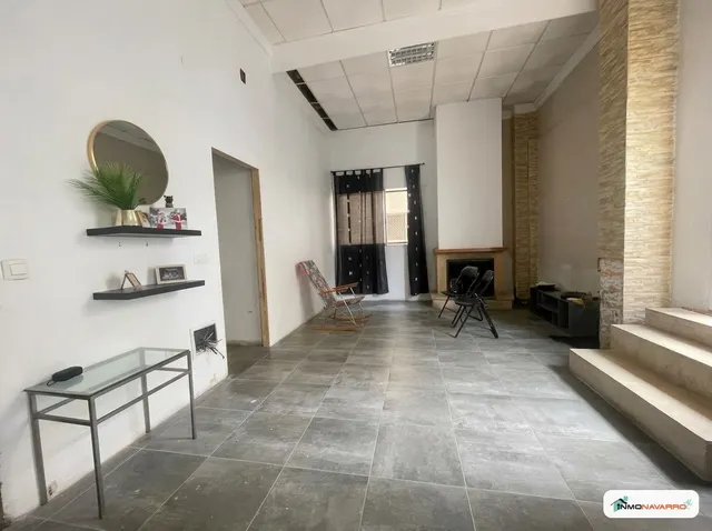 Bajo de 80 m2 para reformar en La Huerta, Águilas — 2