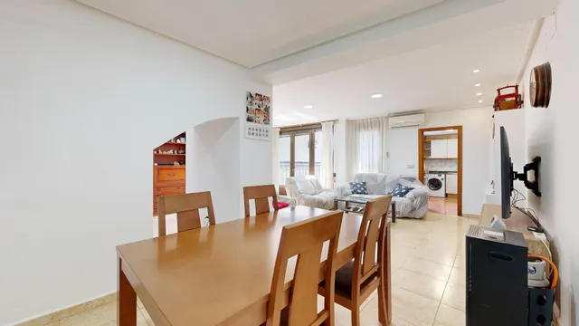 PRECIOSA Y ESPECTACULAR  CASA EN CHIVA  . OJO INVERSORES!!! — 28