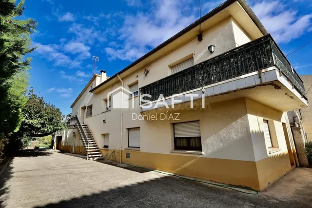 Doble Casa en Maçanet de la selva