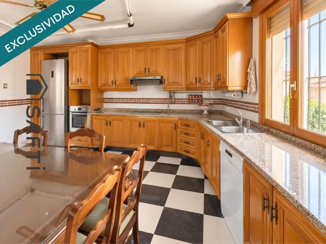 Gran vivienda en Armilla junto al metro — 9