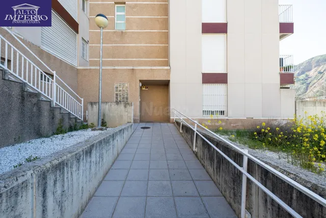 Piso en venta en Carretera de la Sierra - Oportunidad única — 5