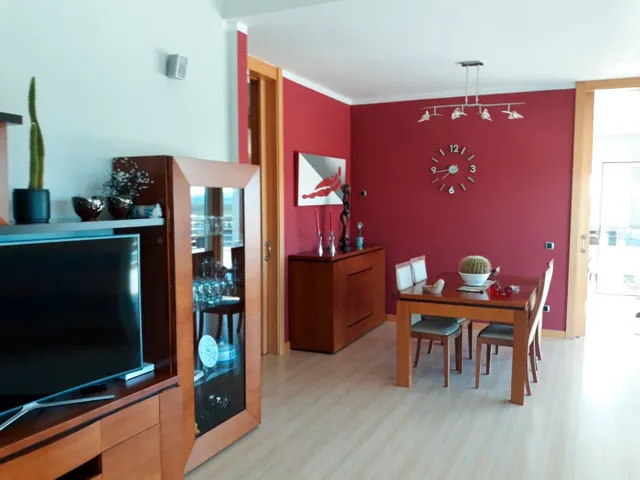 Urbis te ofrece un chalet independiente en venta en Urbanización El Pajarón, Villamayor. — 6