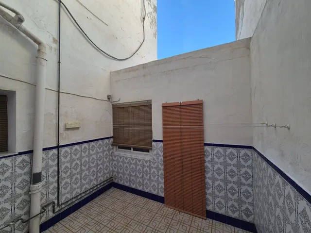 Planta baja en Elda — 17