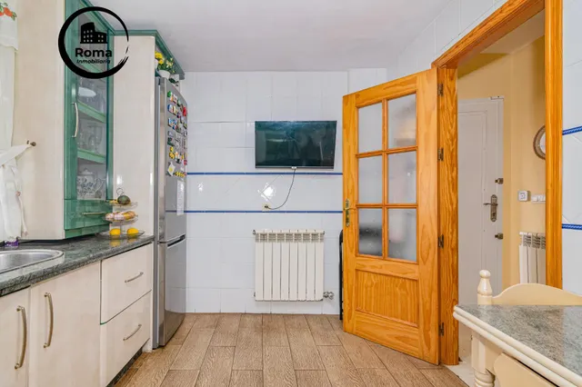 ¡AMPLIA CASA DE 4 DORMITORIOS, 3 BAÑOS Y CALEFACCIÓN CENTRAL EN LA ZUBIA! ✨ — 15