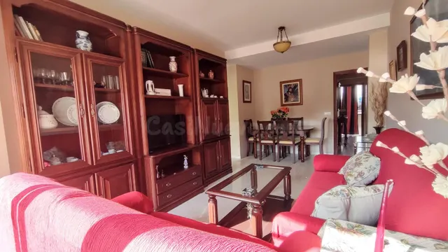 Casa luminosa 3 dormitorios en Baena (70 m²) — 2