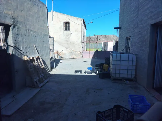 Rústica con casa para reformar — 13