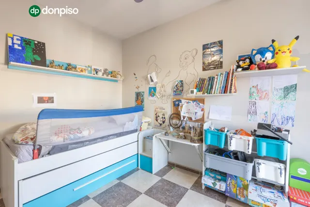 Casa en Armilla con terraza, patio y amplia cochera — 19