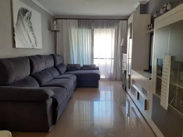 Luminoso Piso en Parque Litoral, Málaga - Excelente Oportunidad — 7