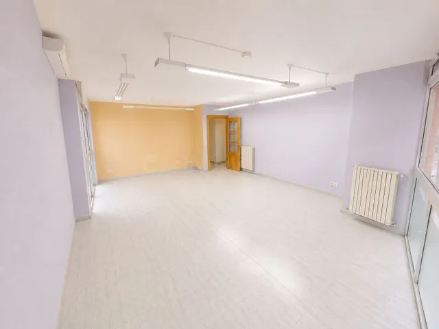 Amplia vivienda de 130 m2 en pleno centro de Caravaca de la  - foto 3