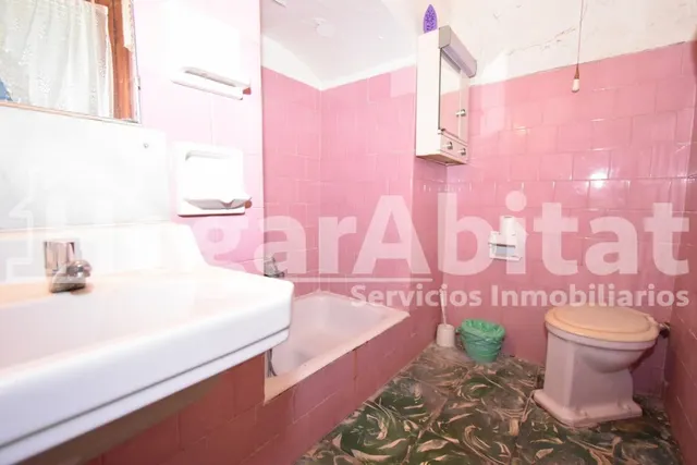 Casa de 2 alturas con TERRAZA cerca del Ayuntamiento — 39