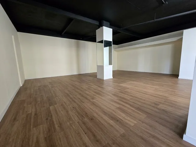 PON TU NEGOCIO DE COMIDA PARA LLEVAR Y OTRO PARA TIENDA EN  SANTA POLA — 7