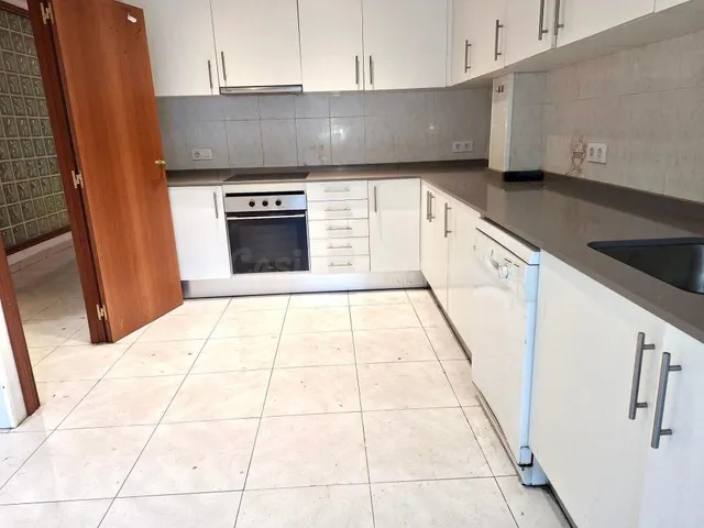 Casa 5 habitaciones 608m² en venta - Mercat - foto 4