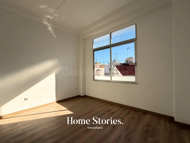 Piso 4 habitaciones 110m² en alquiler - Arrancapins - foto 4
