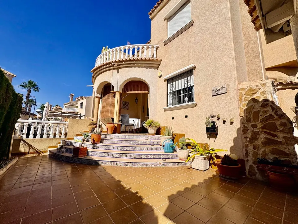 Casa 3 habitaciones 91m² en venta - Lomas de Cabo Roig