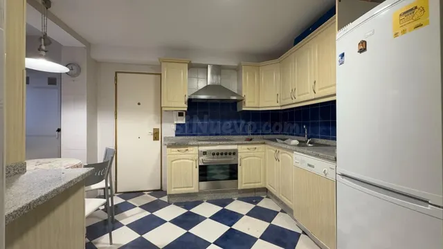 INMOBILIARIA ARBETETA VENDE MAGNÍFICO PISO EN ZONA SANTO DOM - foto 5