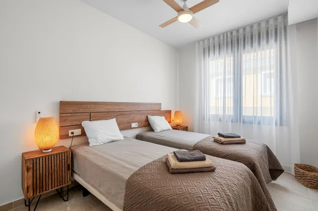 Casa 3 habitaciones en venta - Zona Pueblo — 27
