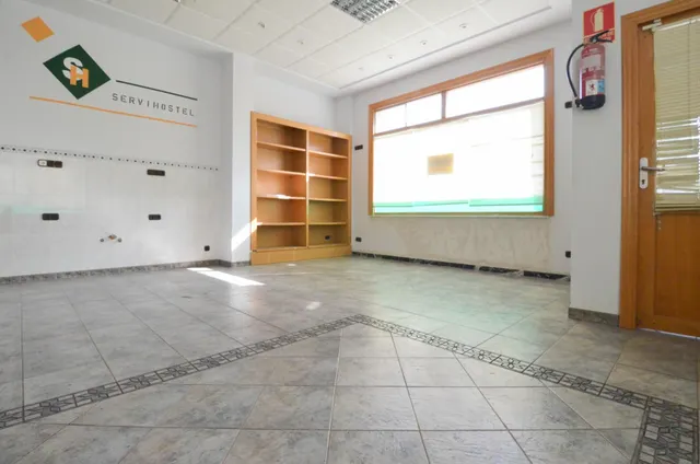 Urbis te ofrece un local en venta en Santa Marta de Tormes, Salamanca. — 15
