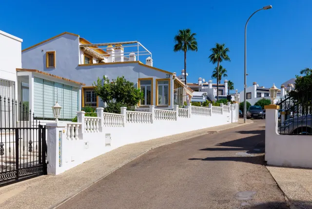 Villa 3 habitaciones 122m² en venta - Orihuela Costa — 39