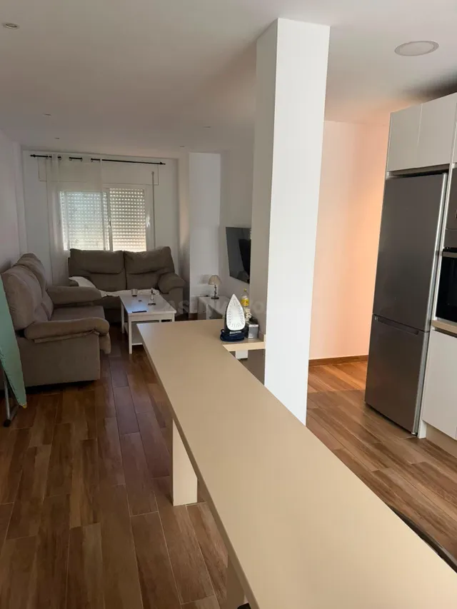 Venta piso reformado zona avda. virgen de europa, Algeciras — 3