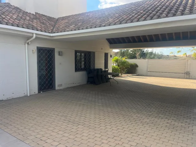 Villa 4 habitaciones 360m² en venta - Jerónimo Y Avileses — 37