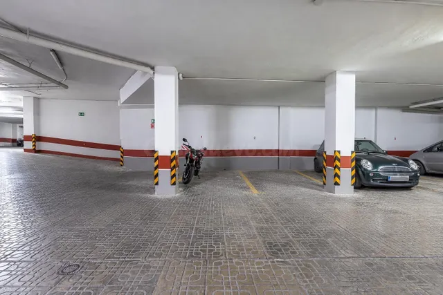 PLAZA DE GARAJE JUNTO A RECOGIDAS — 3