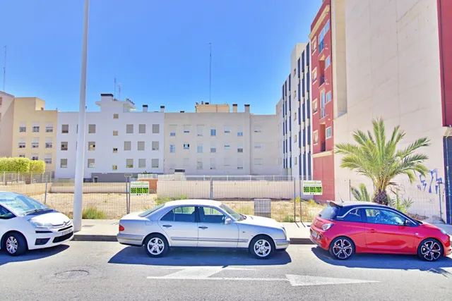 SOLAR URBANO DONDE PUEDES EDIFICAR BAJO + 5 ALTURAS !! — 8