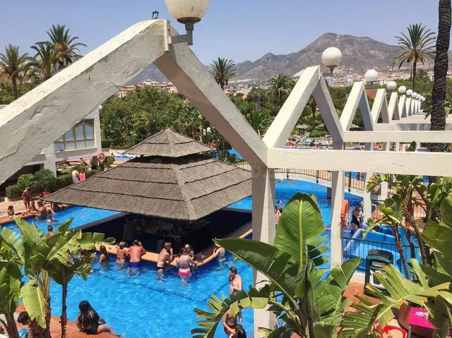 Estudio reformado con licencia turística en Benal Beach, pri