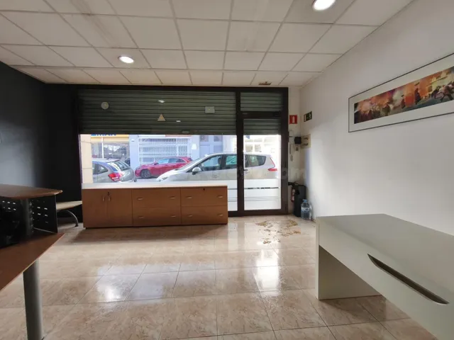 Local comercial 60m² en alquiler - Poble nou - foto 3