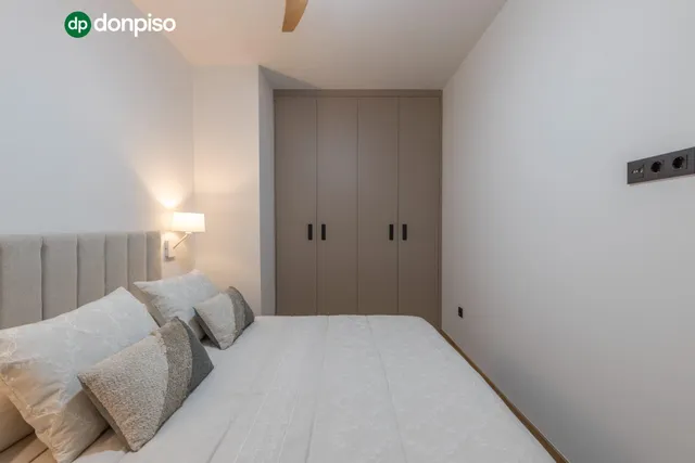 MODERNO ESTUDIO TIPO LOFT AMUEBLADO EN URBANIZACIÓN VILLA PINEDA - ZONA VILLAREJO — 20