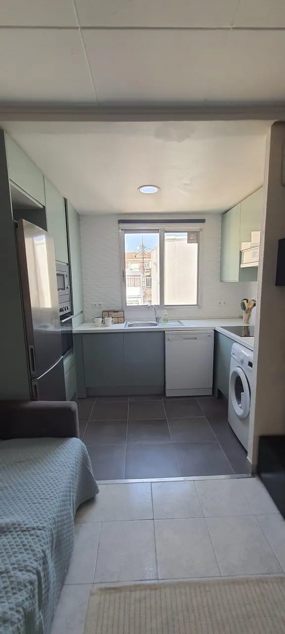 Fantástica vivienda reformada. junto a la playa. ideal para vivir o como inversión — 15
