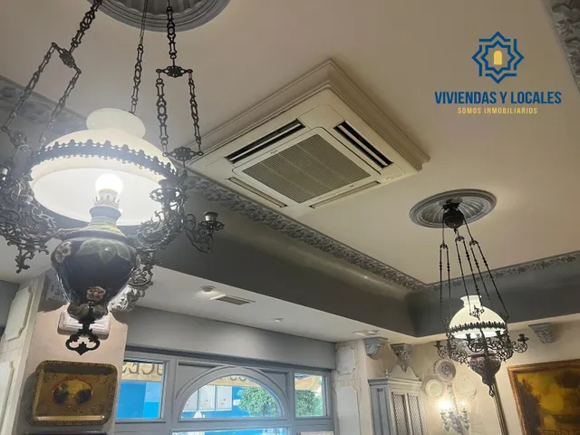 SE TRASPASA RESTAURANTE TOTALMENTE INSTALADO Y FUNCIONANDO JUNTO PLAZA DE GRACIA Y CALLE RECOGIDAS — 15