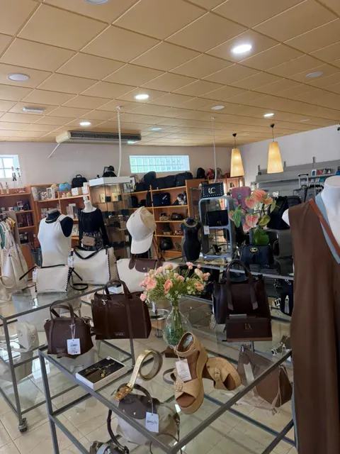 Local comercial con gran potencial en excelente ubicación en Deltebre
