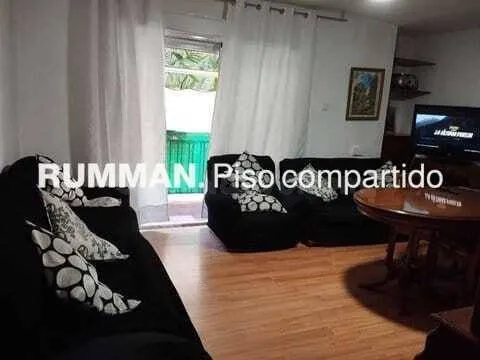 EST / Piso de CUATRO dormitorios, zona Plaza de Toros - foto 2