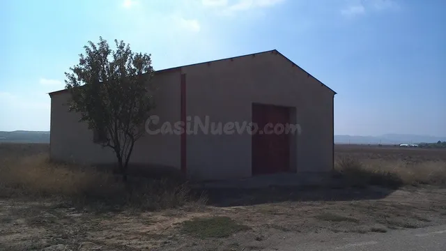 VENTA-ALQUILER FINCA EN LA PACA - foto 2