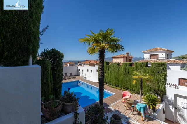 ✨ Espectacular chalet con piscina y vistas impresionantes — 8