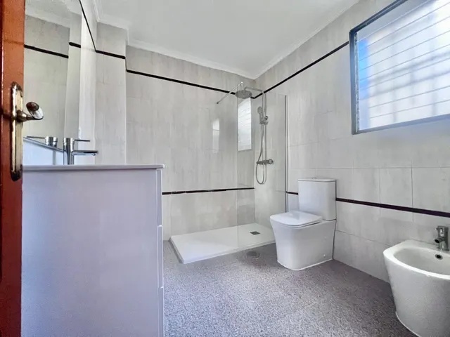 Dúplex 4 habitaciones 170m² en venta - Zona Pueblo — 17